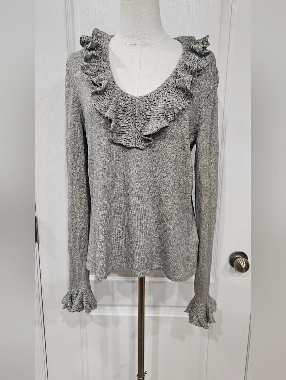 Lauren Ralph Lauren Gray Ruffle Knit Long Sleeve Top